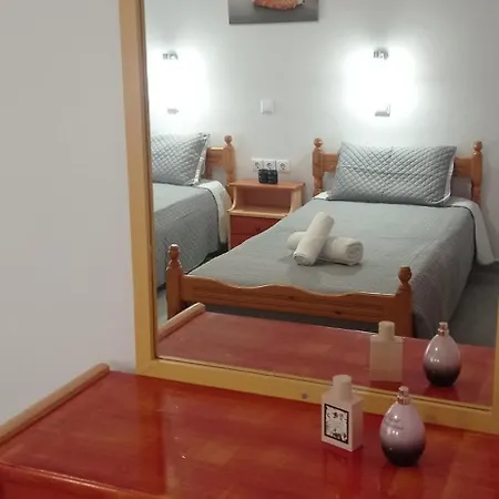Hermes Apartamento Kávos